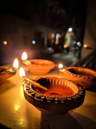 street-view-with-diwali-diya-festival-lights_23095-2