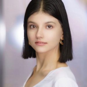 Profile photo of Chrissa